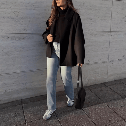 "Samira" Oversized Mantel