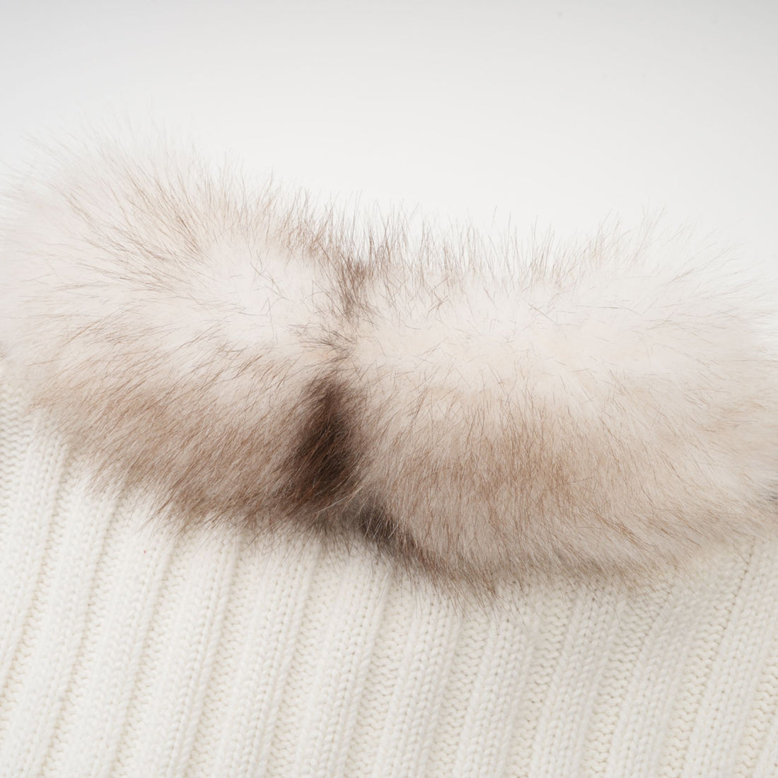 "Elena" Cardigan mit Fell